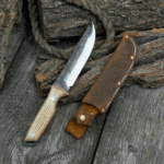 Handcrafted fixed-blade bushcraft knife with full tang